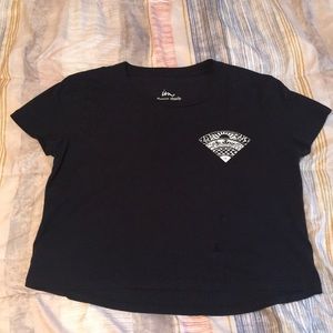 im cropped tee